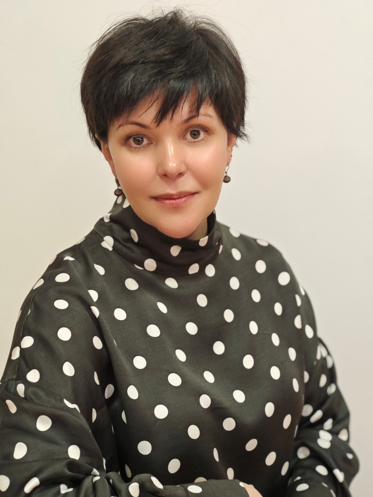 Серова Марина Леонидовна.